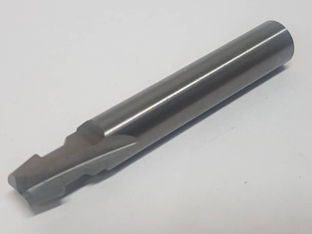 Solid carbide tool for CNC